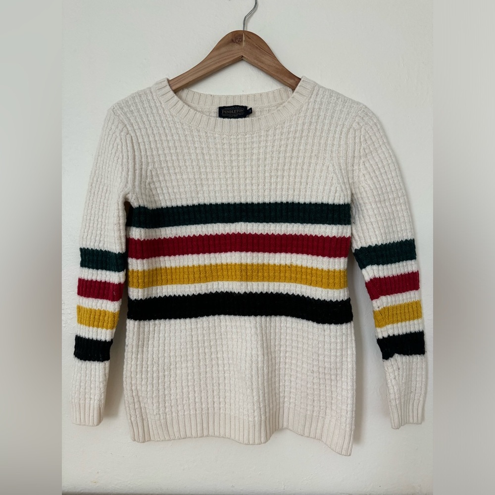 Pendleton Women’s Glacier Stripe 100% Merino Sweater size Small